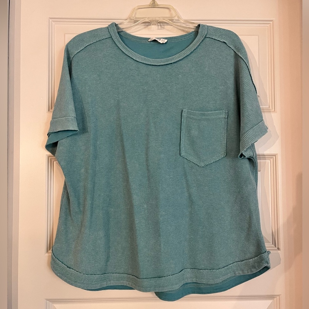NWOT “New In” Teal Short Sleeve Pocket  Waffle Tee